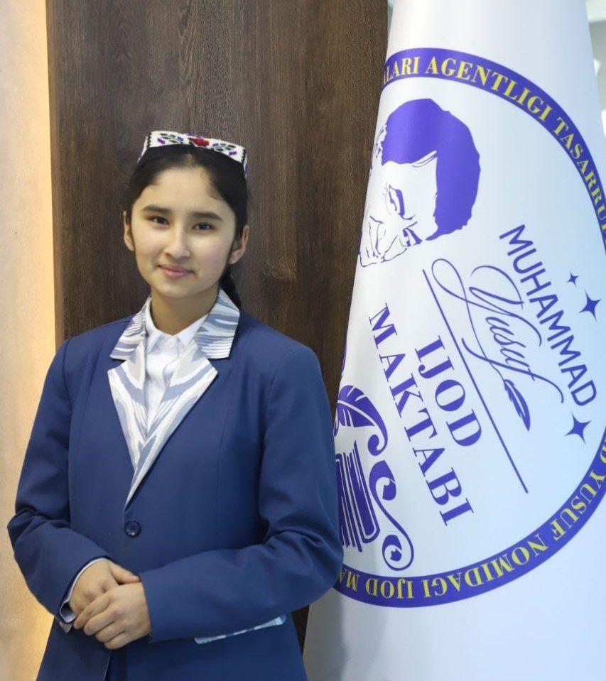 Muhammad Yusuf nomidagi ijod maktabining 11-sinf o‘quvchisi Sarvinoz Latipovaning “Iz” nomli birinchi kitobi 2000 nusxada nashr qilindi.