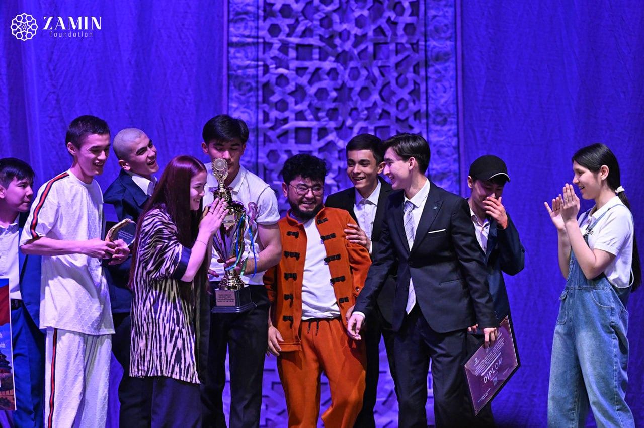 Ixtisoslashtirilgan ta’lim muassasalari agentligi tizimidagi Prezident, ijod, sport hamda ixtisoslashtirilgan maktab va maktab-internatlar o‘quvchilari o‘rtasida o‘tkazilgan “Turon” teatr tanlovining Respublika bosqichi yuqori saviyada bo‘lib o‘tdi.